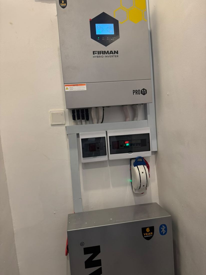 Firman hybrid inverter & battery setup